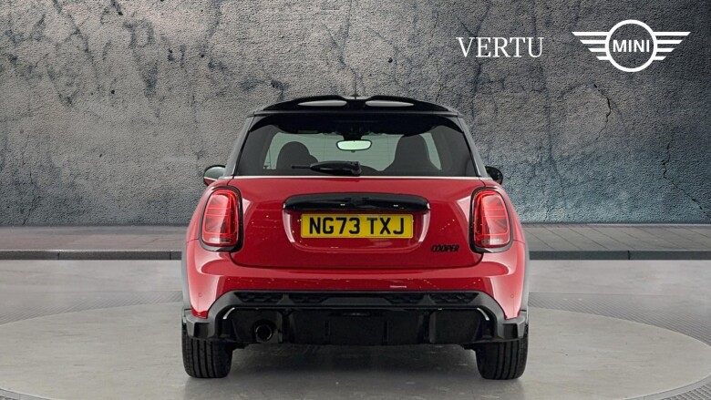 MINI Hatchback 1.5 Cooper Sport Premium 3dr Auto Petrol Hatchback
